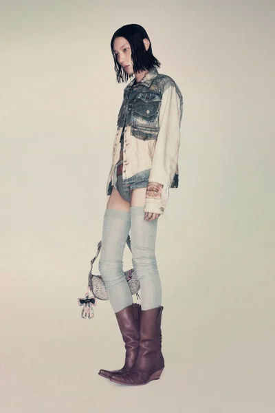 Look 14